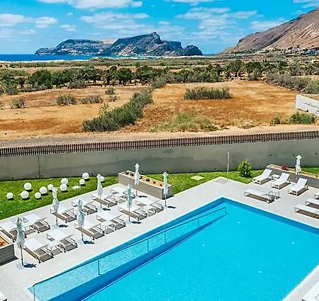 Pestana Ilha Dourada Hotel&villas Hotel
