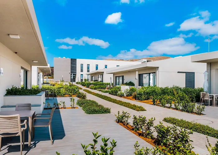 Baleira Village Hotel