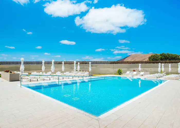 Hotel Baleira Village 4*