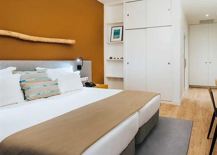 Hotel Baleira Village