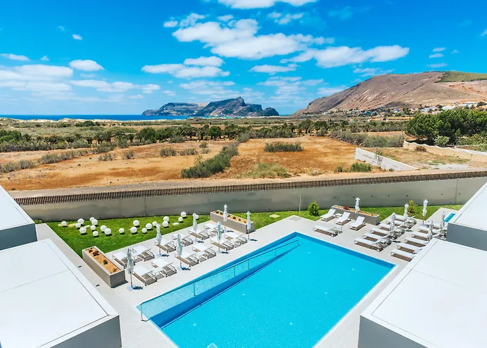 酒店 Baleira Village 4*